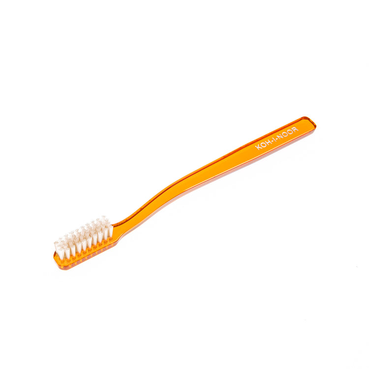 COLORFUL TOOTHBRUSH WITH NYLON BRISTLES - MEDIUM