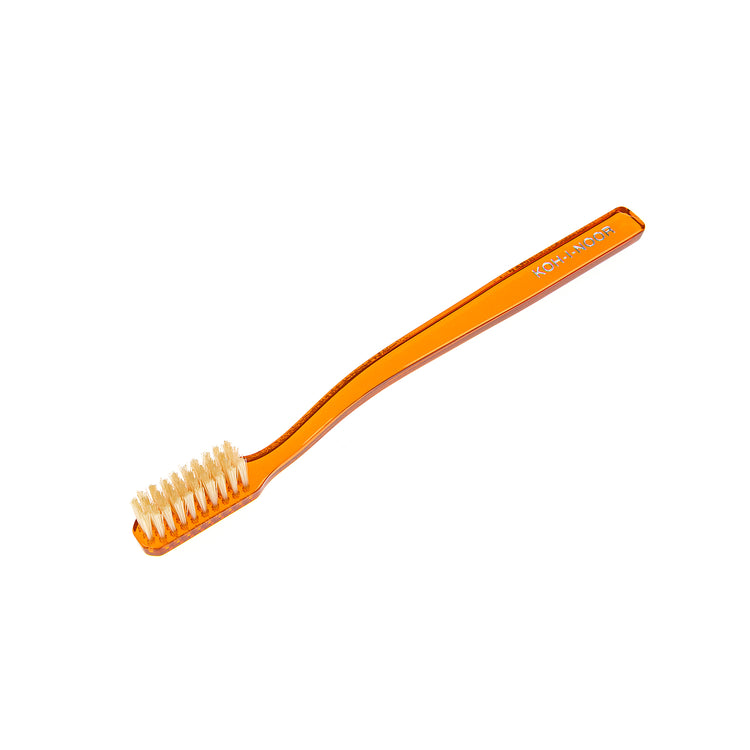 COLORED TOOTHBRUSH WITH NATURAL BRISTLES - MEDIUM